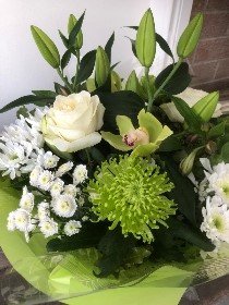 Classic white bouquet